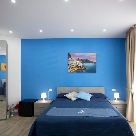 Giuly Suites & Rooms Napoli Eksteriør bilde