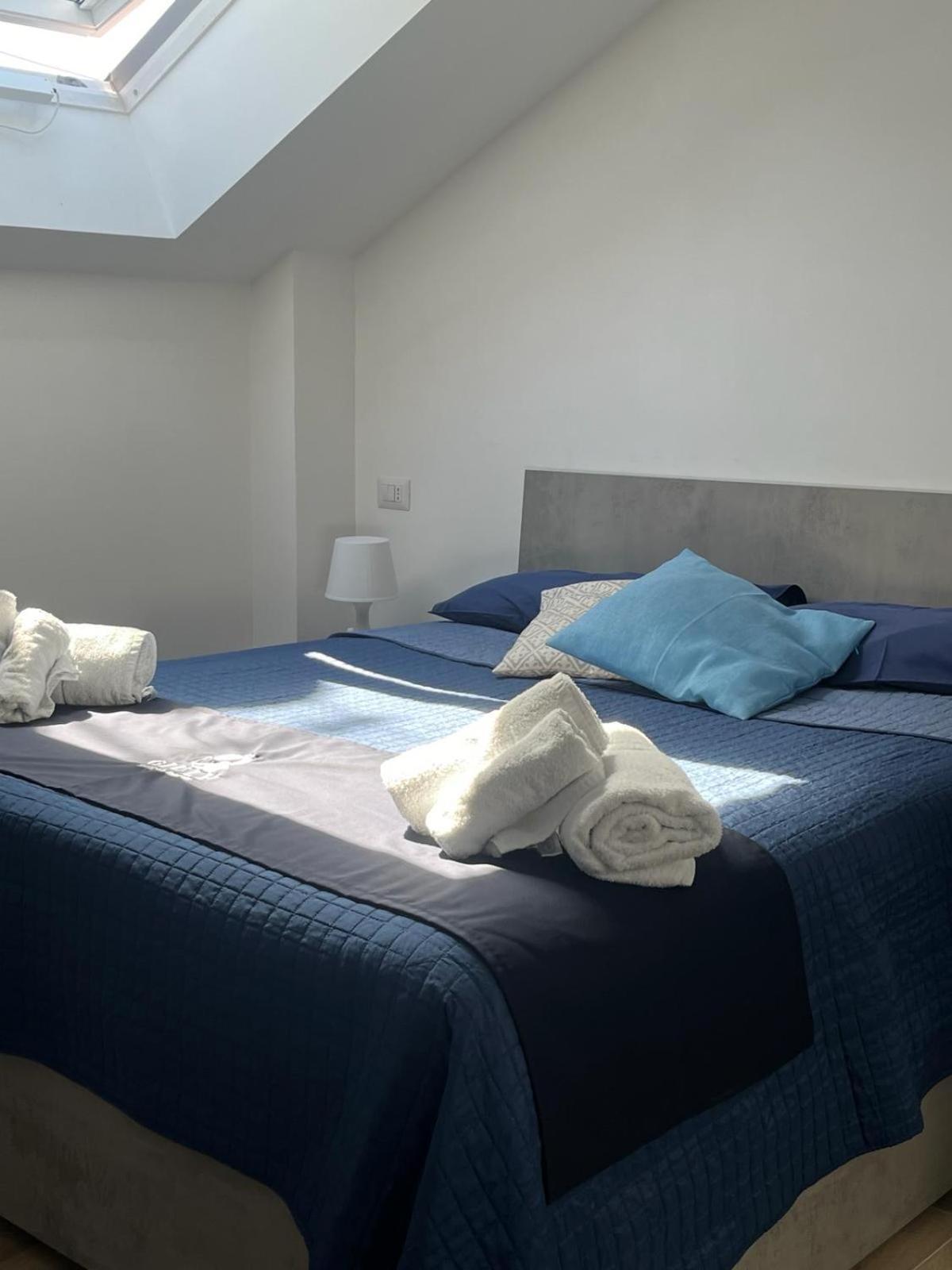 Giuly Suites & Rooms Napoli Eksteriør bilde