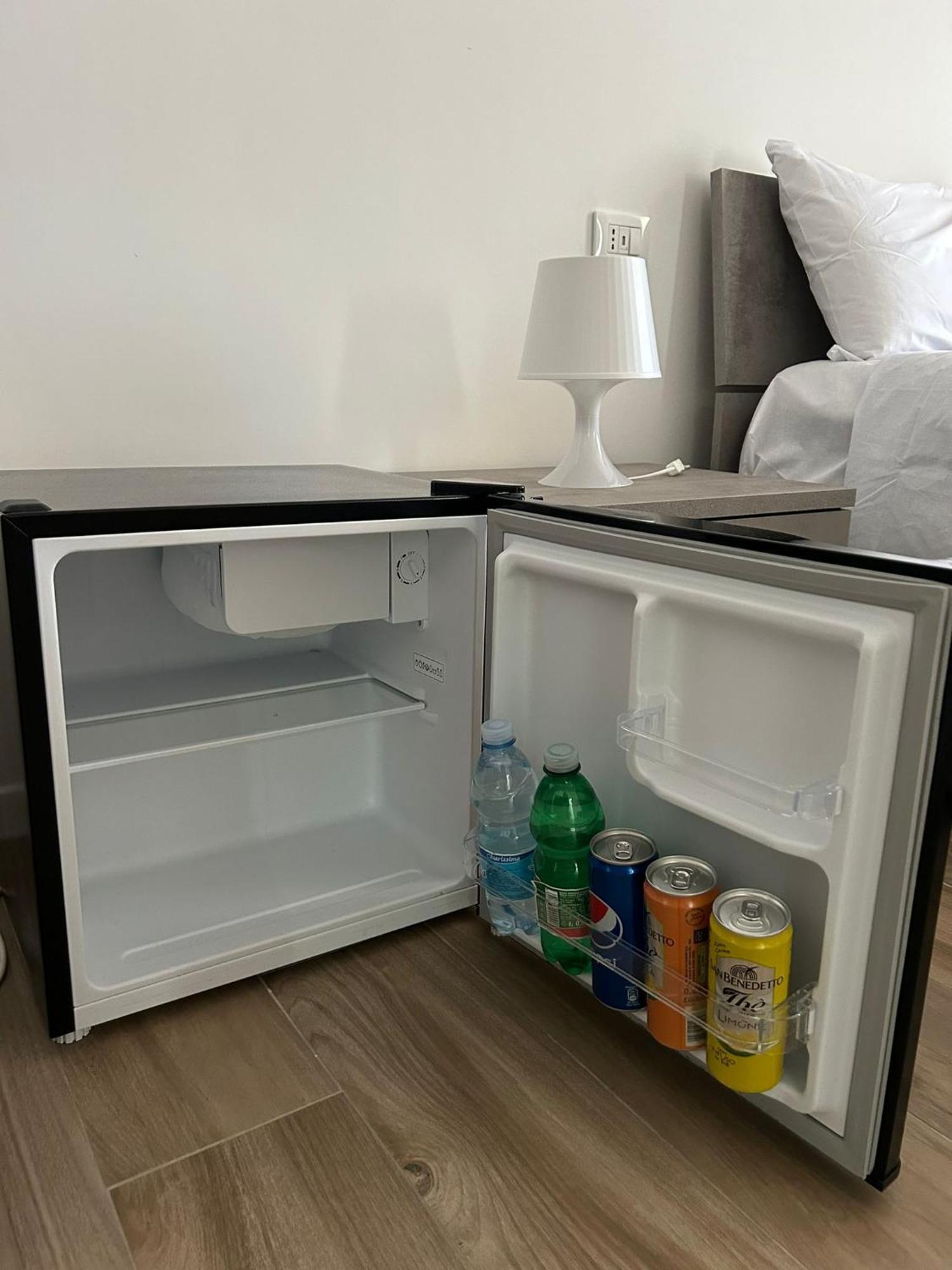 Giuly Suites & Rooms Napoli Eksteriør bilde