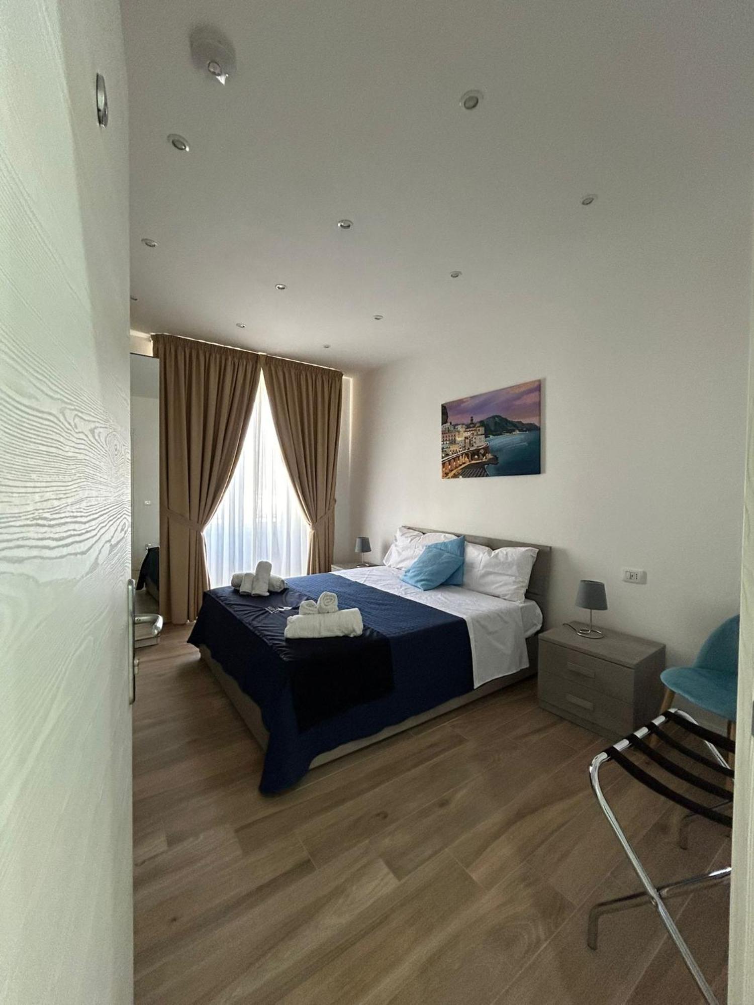 Giuly Suites & Rooms Napoli Eksteriør bilde