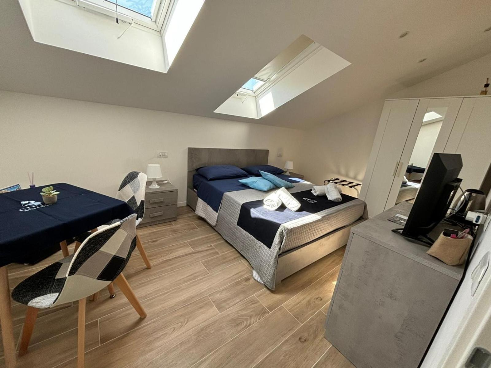 Giuly Suites & Rooms Napoli Eksteriør bilde