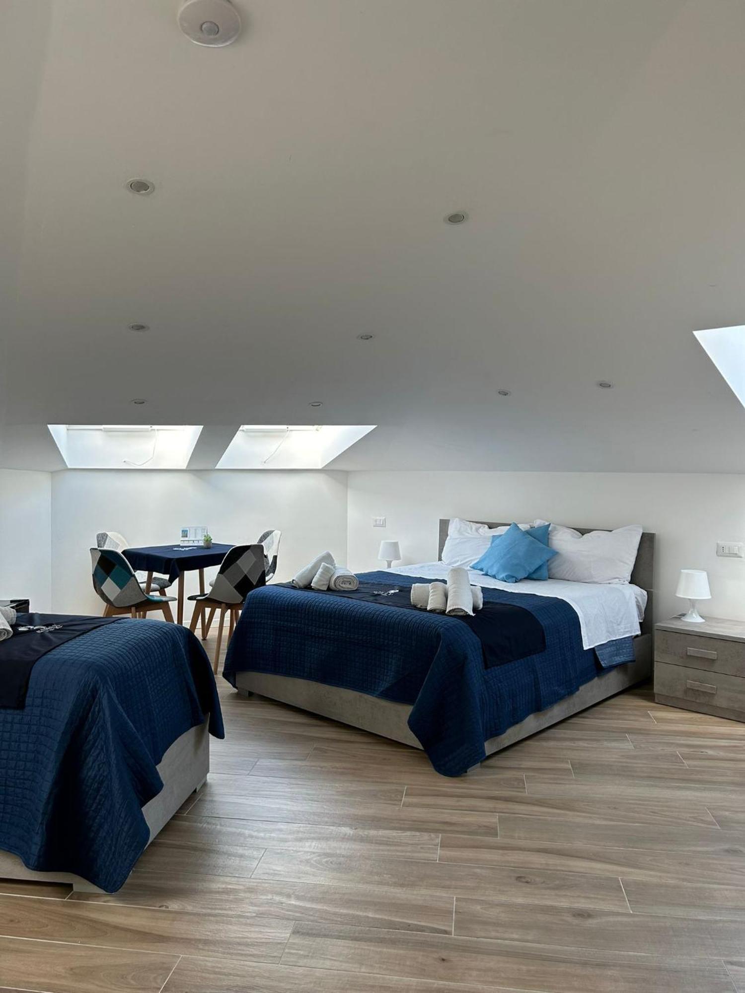 Giuly Suites & Rooms Napoli Eksteriør bilde